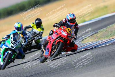 media/Aug-13-2023-CRA (Sun) [[1cfc37a6fb]]/Race 4 400 Superbike/Race/